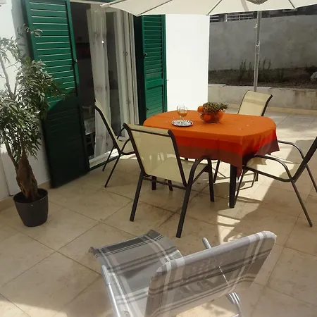 Apartman Kala *